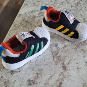 Adidas Toddler sneakers size 6 boys